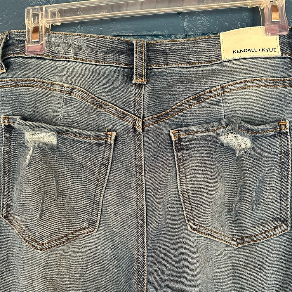 Kendall & Kylie Blue Straight Leg Jeans with Distressed Details - Picture 7 of 11